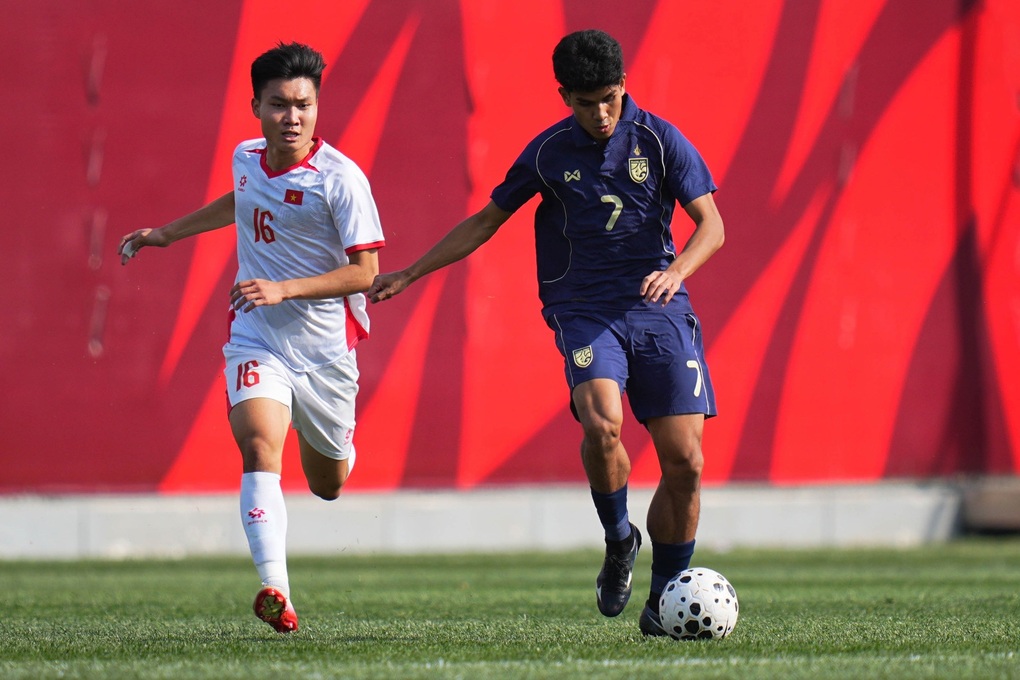 U23 Việt Nam thua U23 Thái Lan trong trận cầu căng thẳng - 1