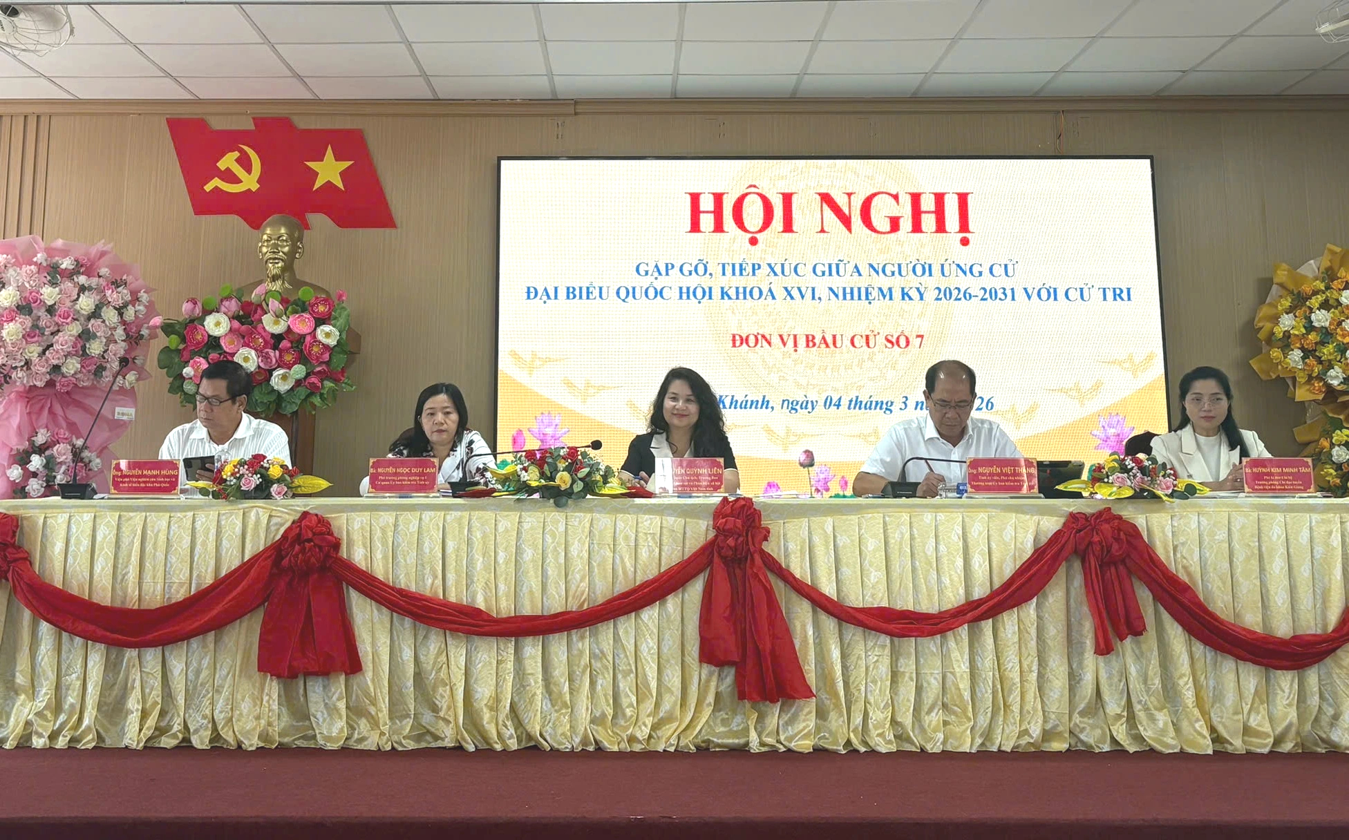 Ứng cử đại biểu Quốc hội Nguyễn Quỳnh Liên tiếp xúc cử tri tại An Giang 1 Hướng tới ngày bầu cử toàn dân: Ứng cử viên tiếp xúc cử tri Miệt Thứ - Ảnh 1.