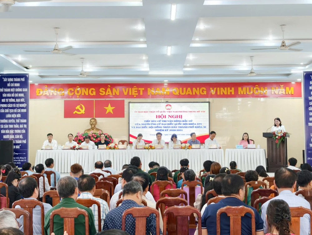 Quang cảnh buổi tiếp xúc. Ảnh: YC Quang cảnh buổi tiếp xúc. Ảnh: YC