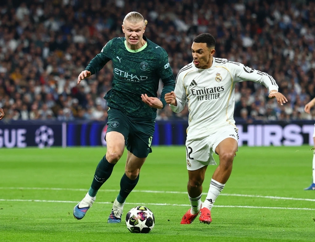 Valverde lập hat-trick, Real Madrid thắng đậm Man City ở Champions League - 2