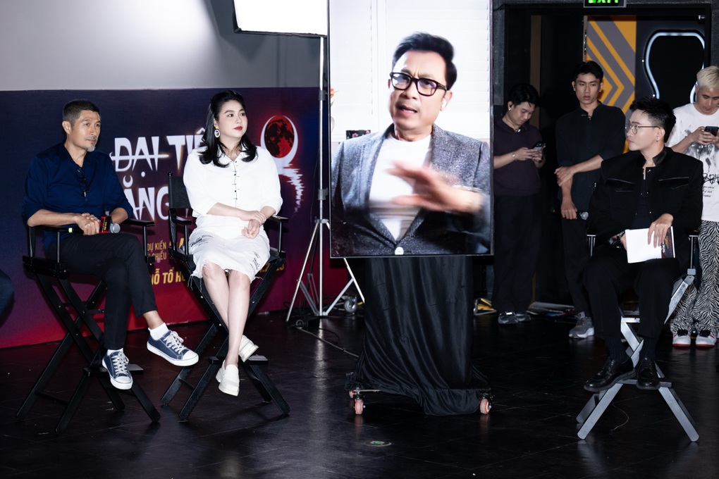 Vân Sơn tái xuất điện ảnh sau 20 năm, thừa nhận áp lực “theo không kịp” - 1