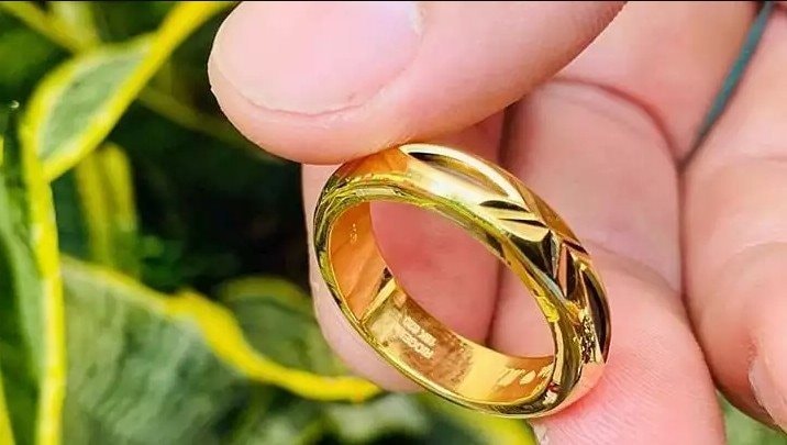 Giá vàng hôm nay 14/3: Vàng nhẫn lỗ ròng 9,2 triệu đồng/lượng sau 10 ngày- Ảnh 1.