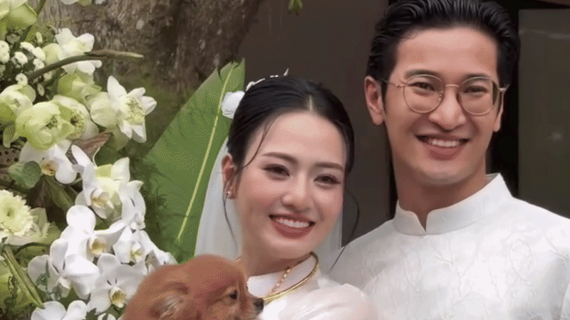 Cặp diễn viên Việt bí mật tổ chức đám hỏi, kè kè bên nhau không rời- Ảnh 1.