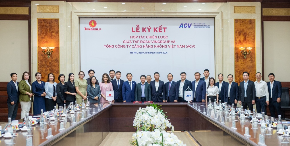 Vingroup và Tổng Công ty Cảng Hàng không Việt Nam hợp tác thúc đẩy chuyển đổi xanh - 1