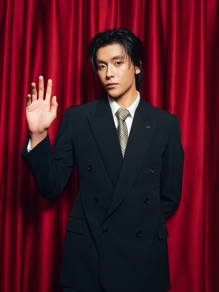 Nam chính phim Thỏ Ơi!! nói gì khi bị gắn mác “bình hoa di động”?- Ảnh 1.