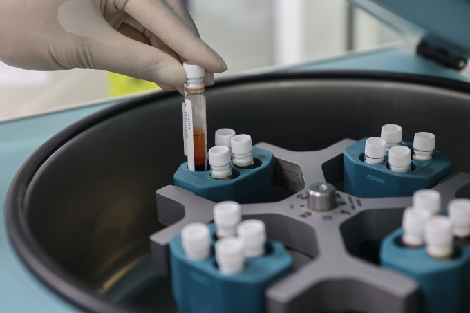 Xét nghiệm có thể giúp đánh giá nguy cơ rối loạn chuyển hóa do tích tụ mỡ nội tạng. Ảnh: Quỳnh Trần