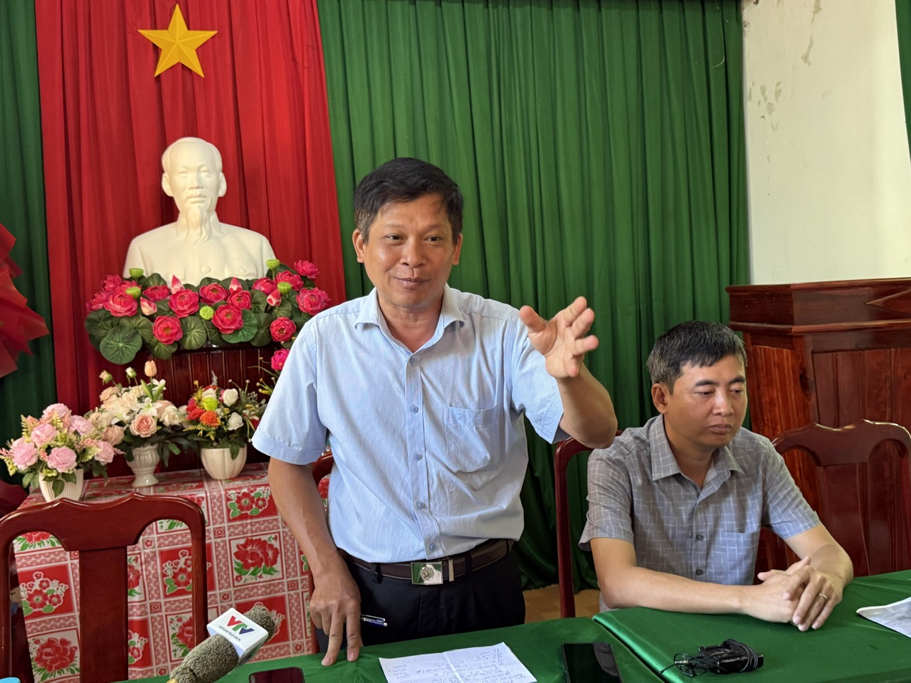 Vụ hạ cốt nền ở Đồng Nai: Chủ đầu tư dự án và chính quyền xã xin lỗi người dân 1 Vụ hạ cốt nền ở Đồng Nai: Chủ đầu tư dự án và chính quyền xã xin lỗi người dân - Ảnh 1.