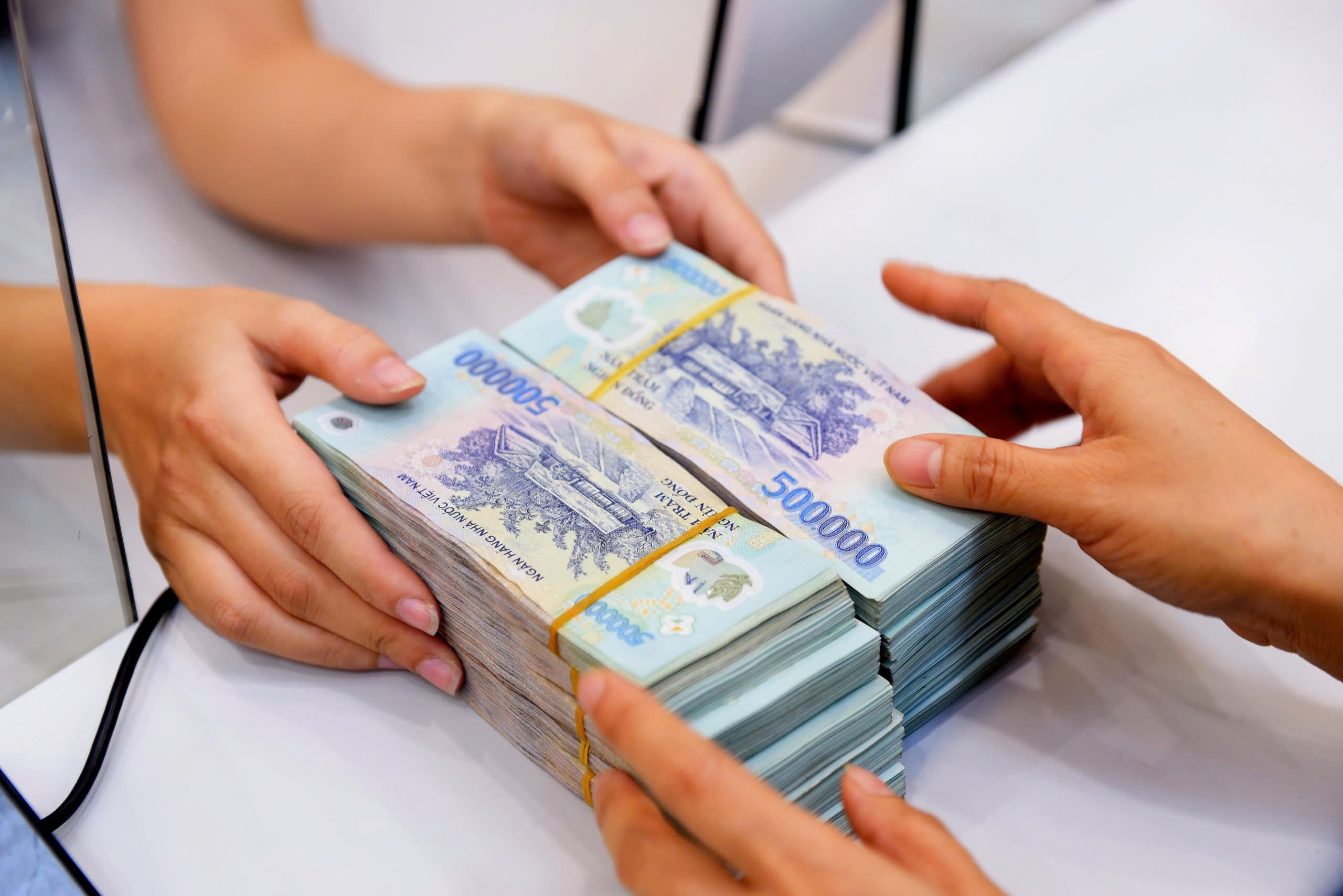 Vừa cho thuê nhà, vừa buôn bán sẽ nộp thuế thế nào? - Ảnh 1.