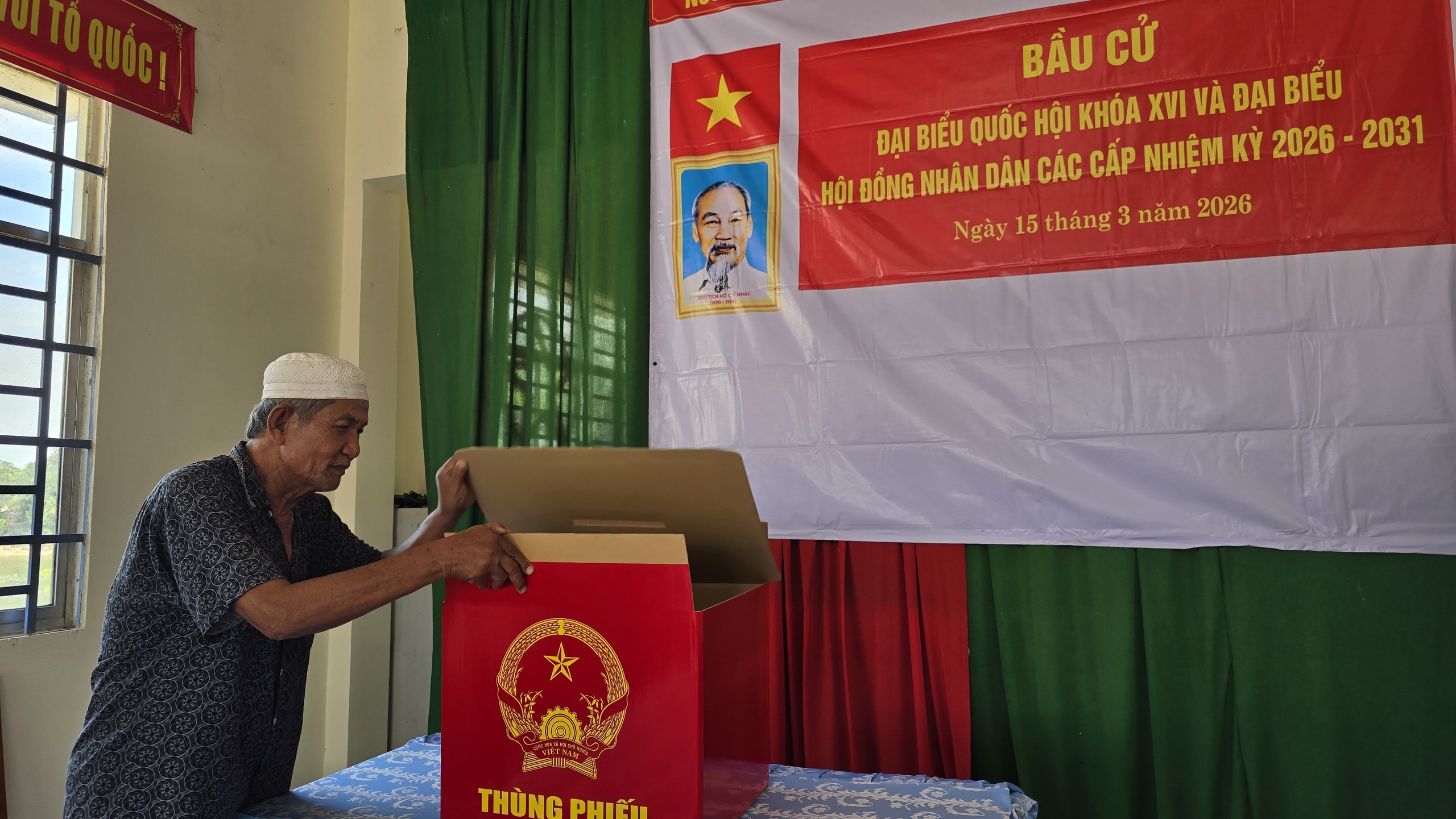 Vùng biên giới An Giang trước ngày bầu cử - Ảnh 1.