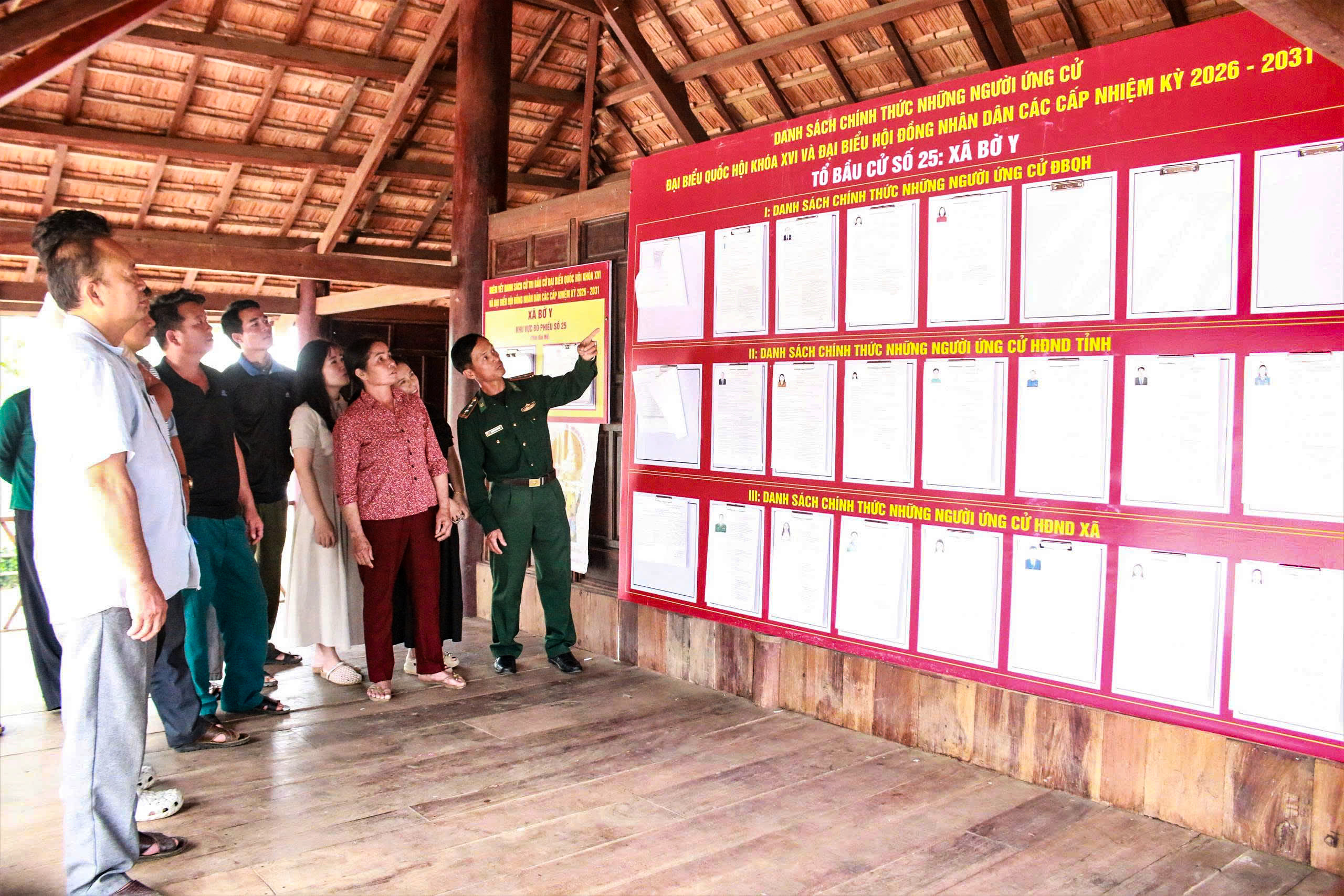 Vùng đất ‘3 biên’ ở Quảng Ngãi sẵn sàng cho Ngày hội non sông- Ảnh 1.