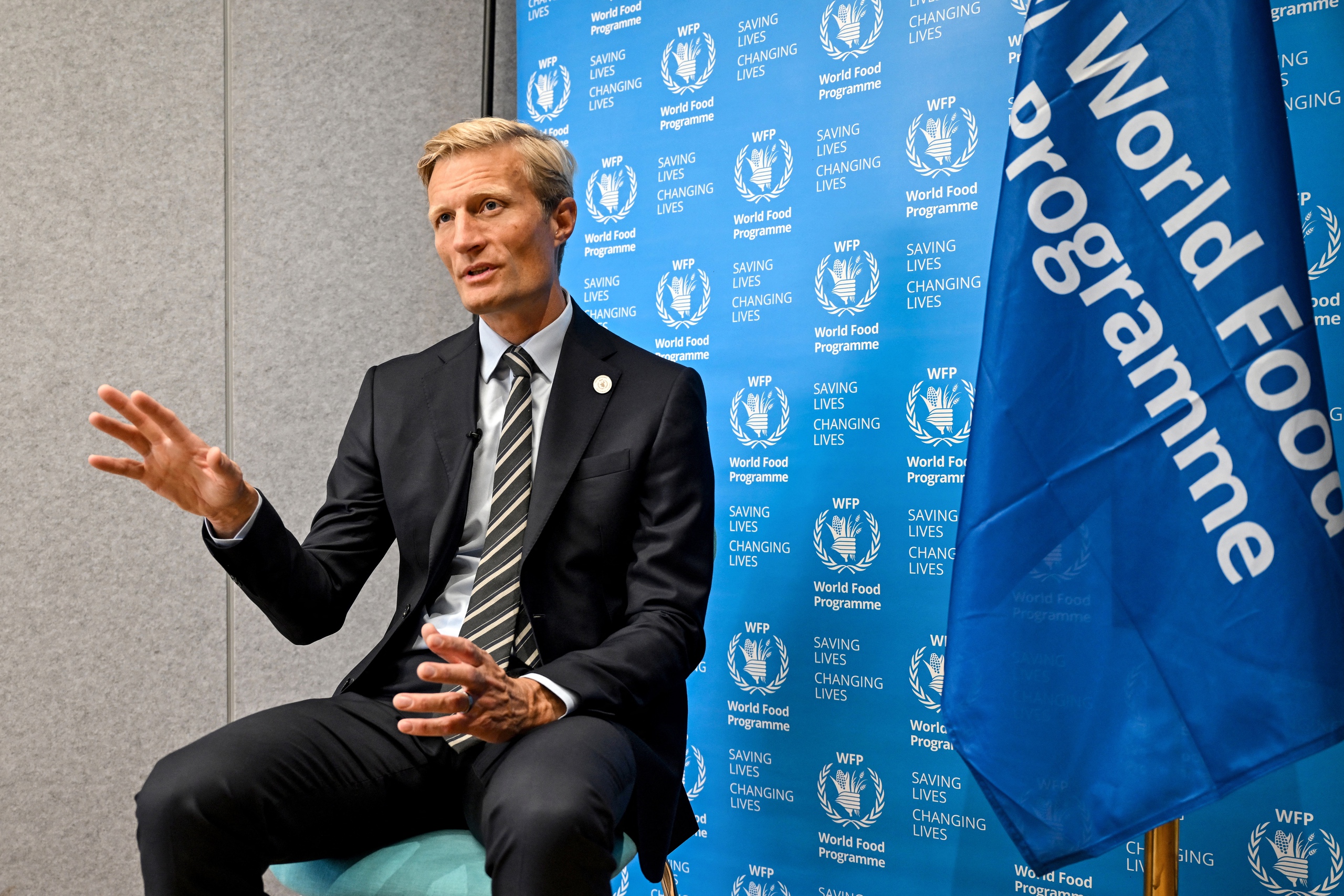 Cảnh báo 'nạn đói khủng khiếp' vì giá cả tăng cao do chiến sự Trung Đông - Ảnh 2.