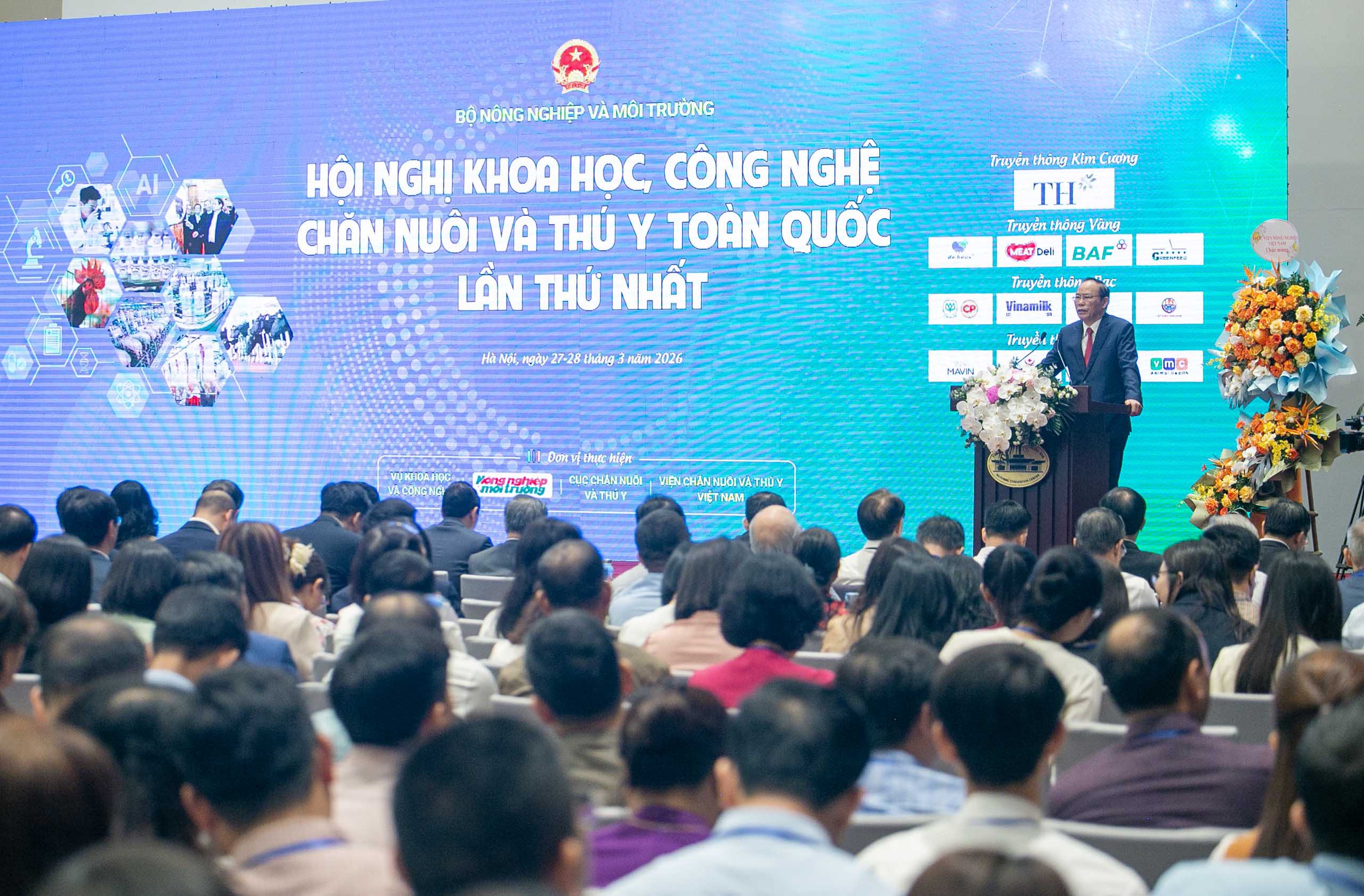 Xây dựng thương hiệu bò H’Mông thành đặc sản như Hanwoo của Hàn Quốc 1 Xây dựng thương hiệu bò H’Mông thành đặc sản như Hanwoo của Hàn Quốc - Ảnh 1.