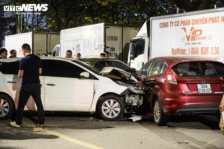 Nhân chứng vụ tai nạn ở Hà Nội: 