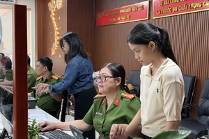 Năm 2026: Ai bắt buộc đổi thẻ căn cước, ai được làm trực tuyến?