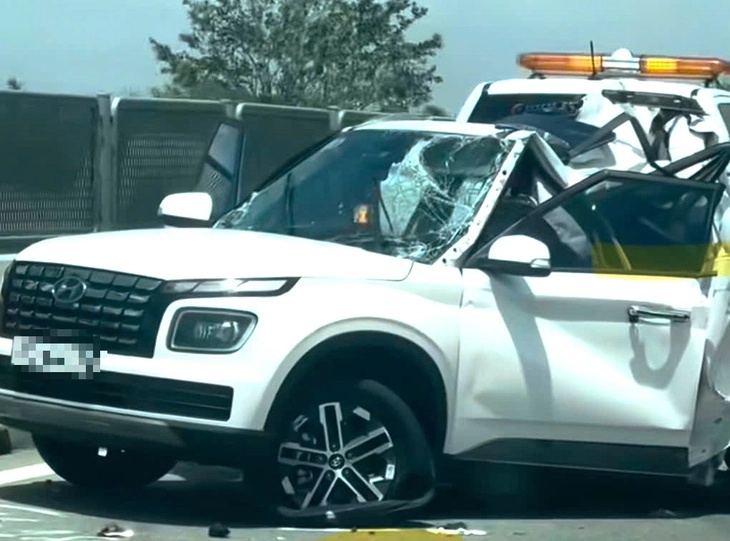 Vụ tai nạn kinh hoàng trên cao tốc khiến 2 mẹ con cô giáo tử vong: Xót xa khi lời hẹn “tuần sau về” với gia đình mãi dang dở- Ảnh 1.