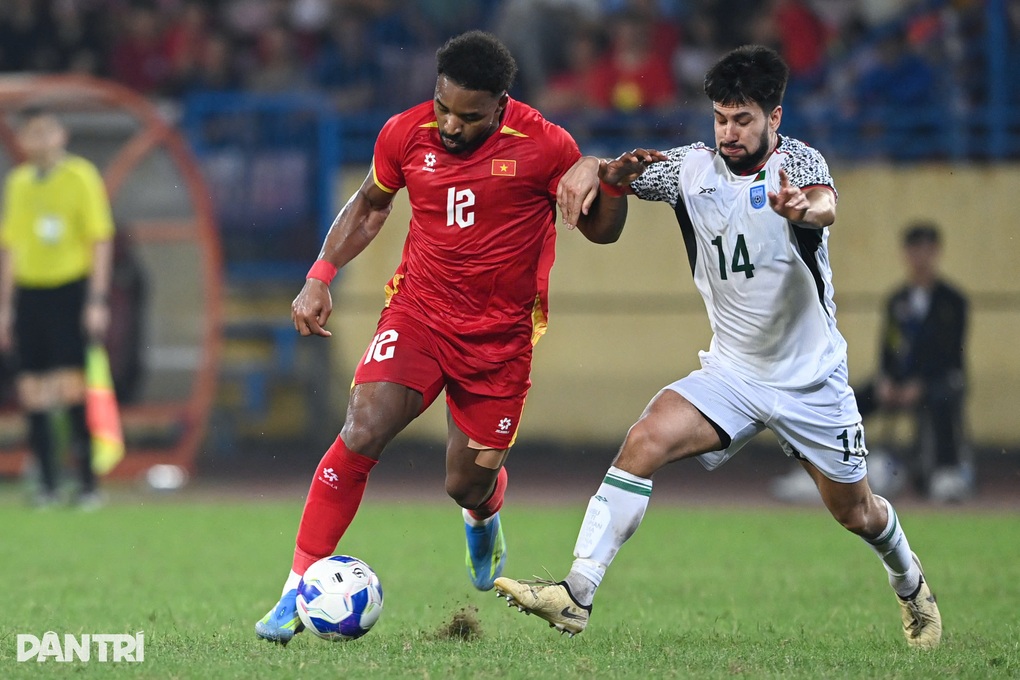 Xuân Son đáp trả cực gắt và điều đáng mừng với đội tuyển Việt Nam - 1