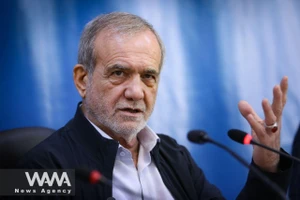 Chiến sự Trung Đông: Tổng thống Iran tuyên bố không đầu hàng Mỹ/Israel, xin lỗi và sẽ ngừng tấn công các nước vùng Vịnh