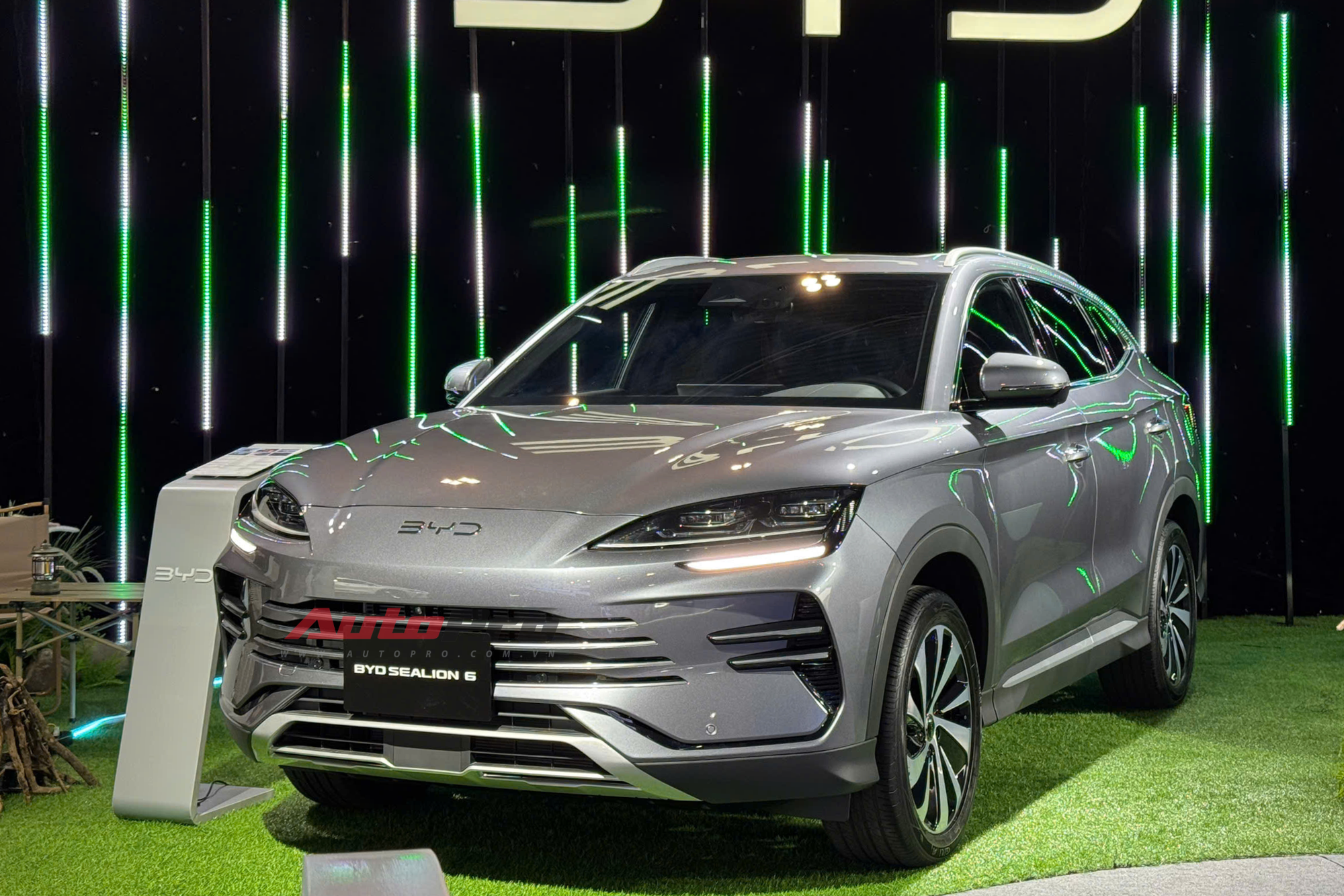 Chủ xe BYD thất vọng vì chi nhánh đột ngột đóng cửa mà hãng 