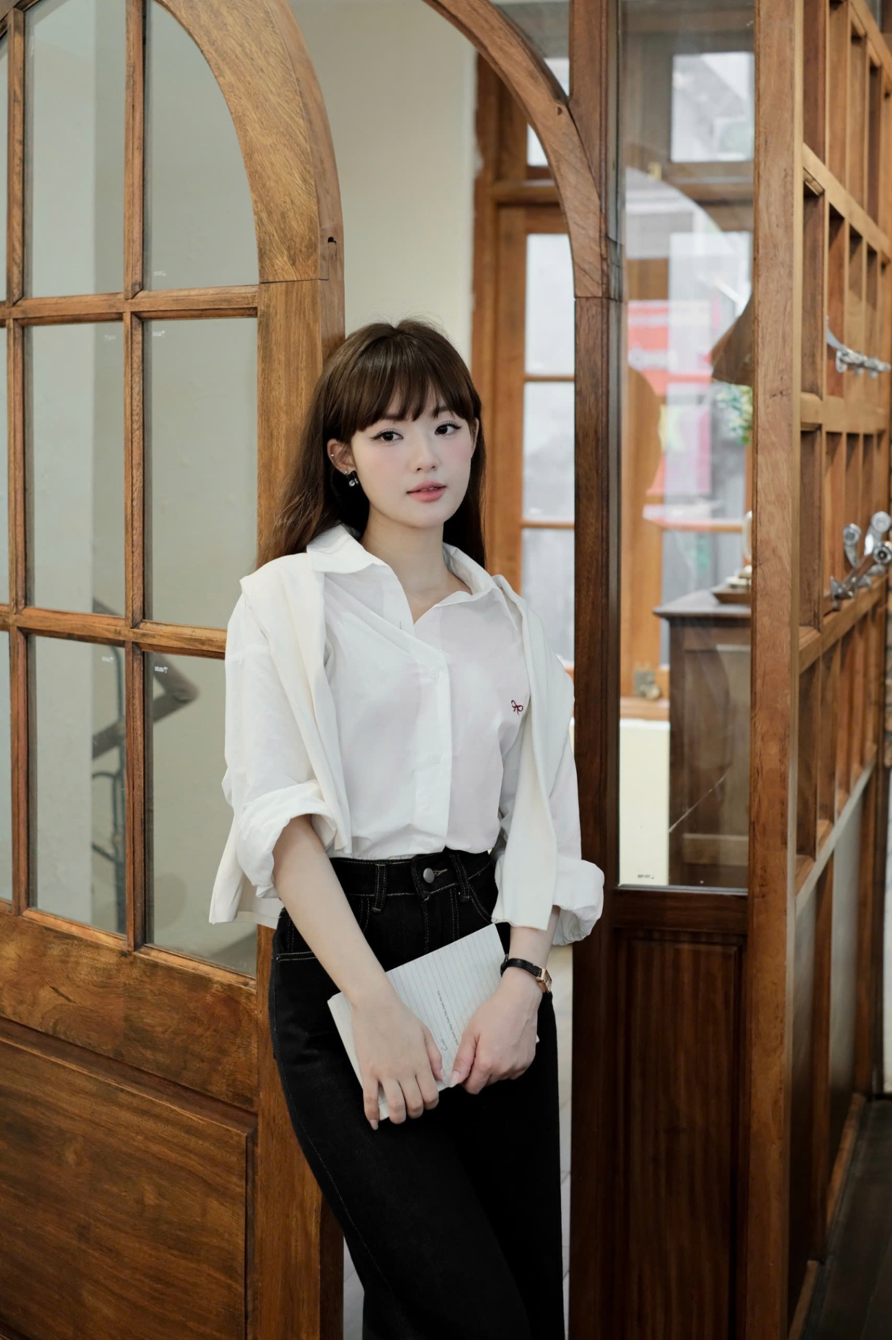 Không cần nhiều đồ: 10 outfit tối giản nhưng đủ khiến bạn toát lên vẻ ngoài 