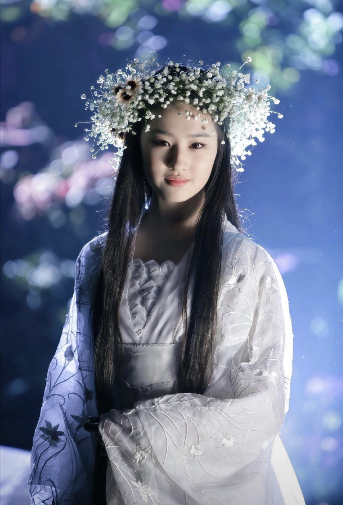 Lộ diện Tiểu Long Nữ bản mới ai nhìn cũng thở dài: Nhan sắc phá nát nguyên tác, còn lâu mới bằng Lưu Diệc Phi- Ảnh 3.