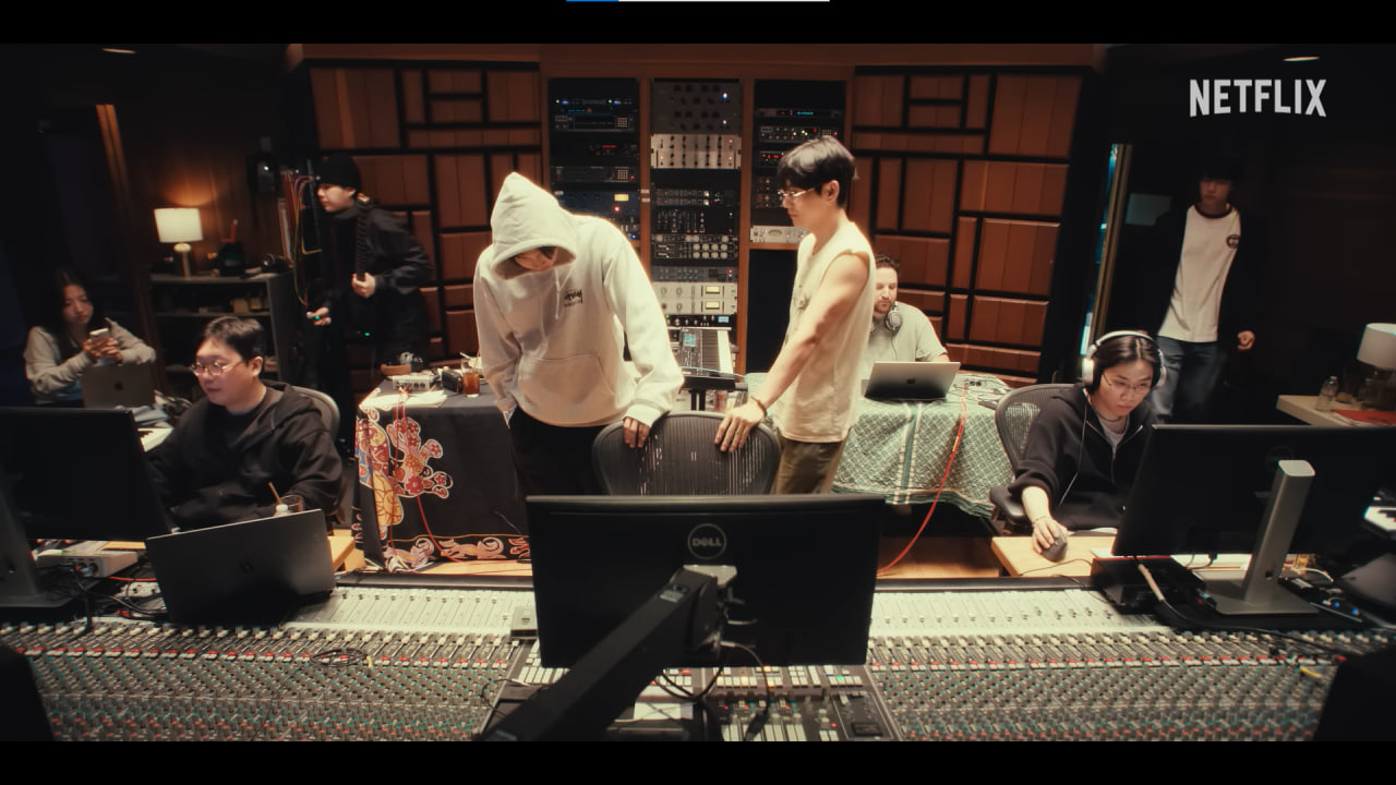 Chính BTS cũng không thích album ARIRANG: Như một món ăn thập cẩm, tự hào dân tộc đậm nét- Ảnh 2.