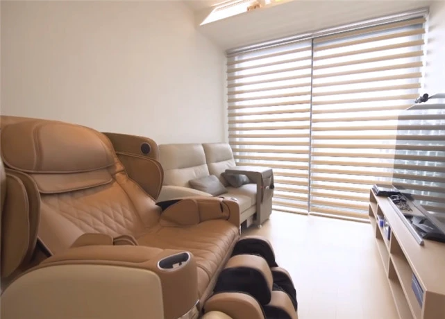 Cặp đôi sống trong căn hộ 32m² ở HongKong: Vắt óc nghĩ cách bài trí, không dám lãng phí 1 centimet nào- Ảnh 7.