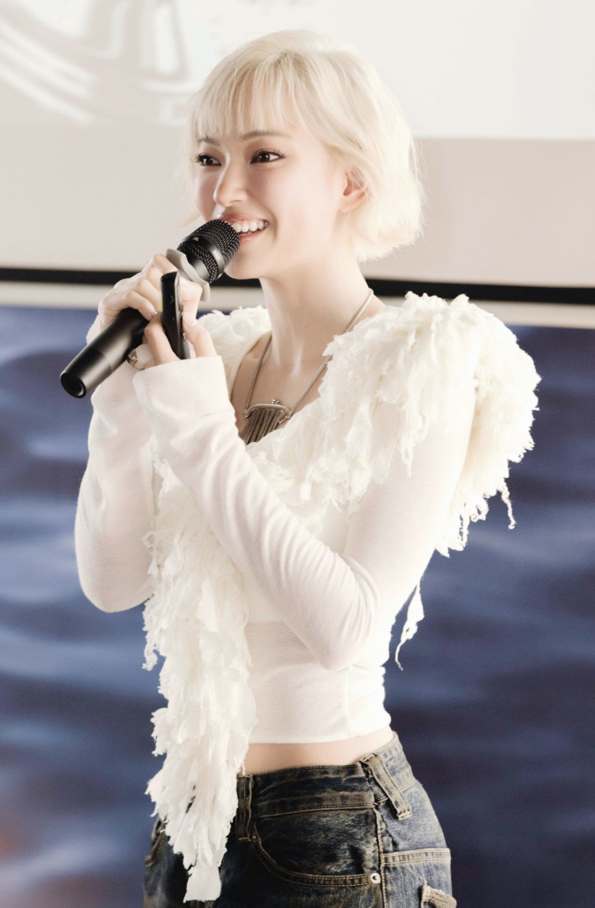 Bận đi hát, brand mỹ phẩm của Châu Bùi giờ ra sao?- Ảnh 11.