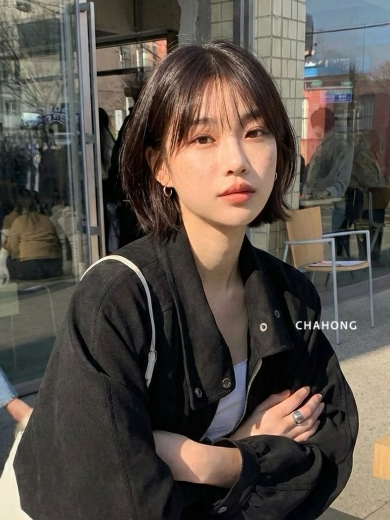 Không cần nhuộm màu, 5 xu hướng tóc đen hè 2026 sẽ giúp diện mạo của chị em trẻ trung và rất thanh lịch- Ảnh 7. Không cần nhuộm màu, 5 xu hướng tóc đen hè 2026 sẽ giúp diện mạo của chị em trẻ trung và rất thanh lịch- Ảnh 7.