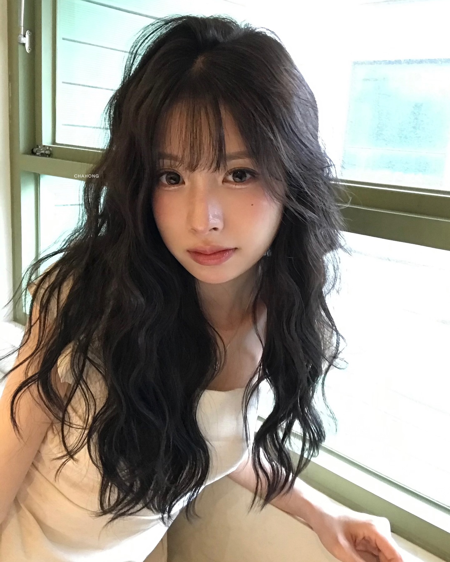 Không cần nhuộm màu, 5 xu hướng tóc đen hè 2026 sẽ giúp diện mạo của chị em trẻ trung và rất thanh lịch- Ảnh 10. Không cần nhuộm màu, 5 xu hướng tóc đen hè 2026 sẽ giúp diện mạo của chị em trẻ trung và rất thanh lịch- Ảnh 10.