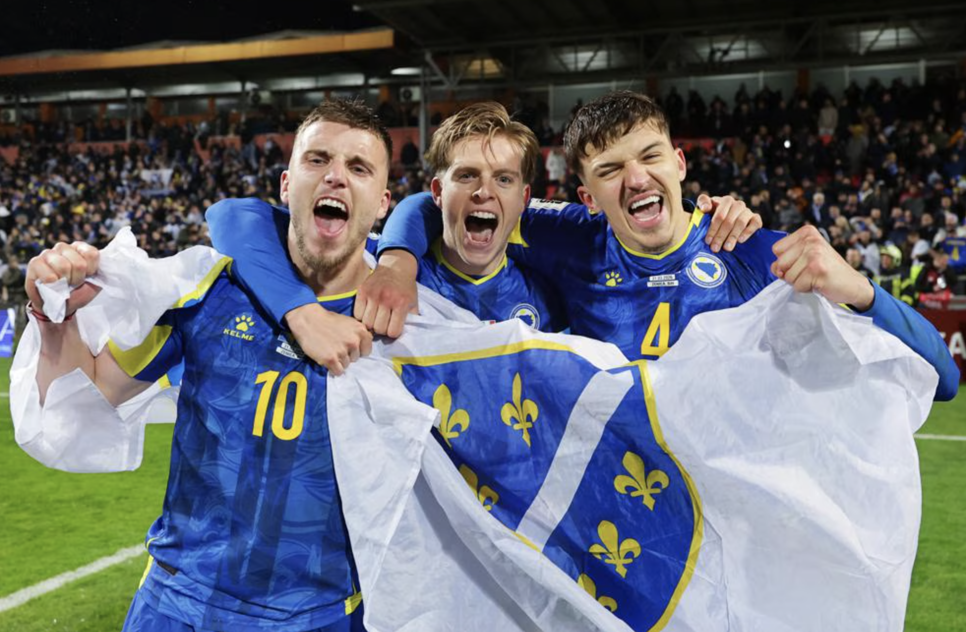 Gục ngã loạt sút luân lưu, Ý lần thứ ba liên tiếp lỡ hẹn World Cup - Ảnh 7.