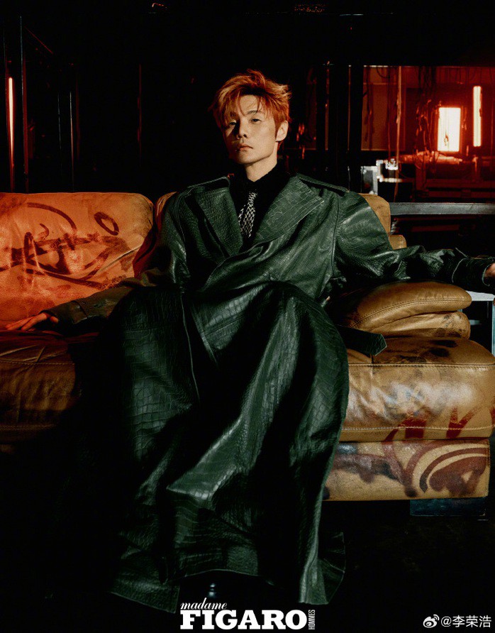 Lý Vinh Hạo tố thẳng cô trên trang weibo cá nhân