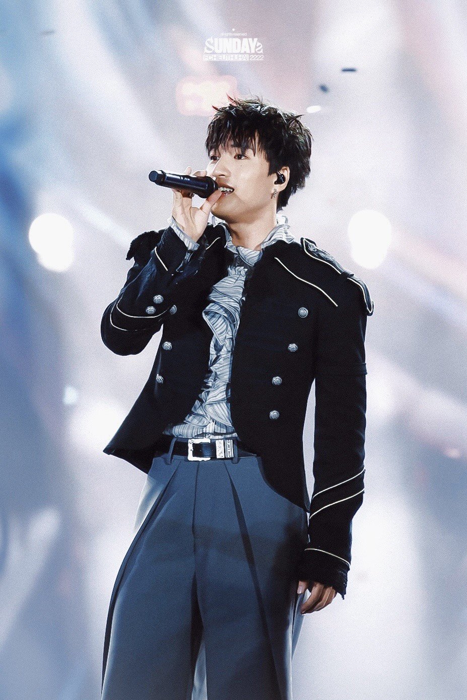 "Chàng thơ" HIEUTHUHAI "phục thù" thành công với style bèo nhún từng bị chê - 5