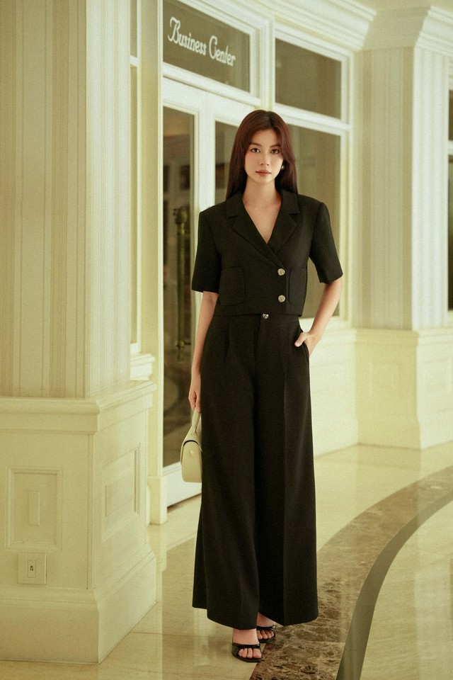 Váy áo có túi, khi thời trang 'bắt tay' cùng sự tiện lợi 3 Váy áo có túi, khi thời trang 'bắt tay' cùng sự tiện lợi - Ảnh 3.