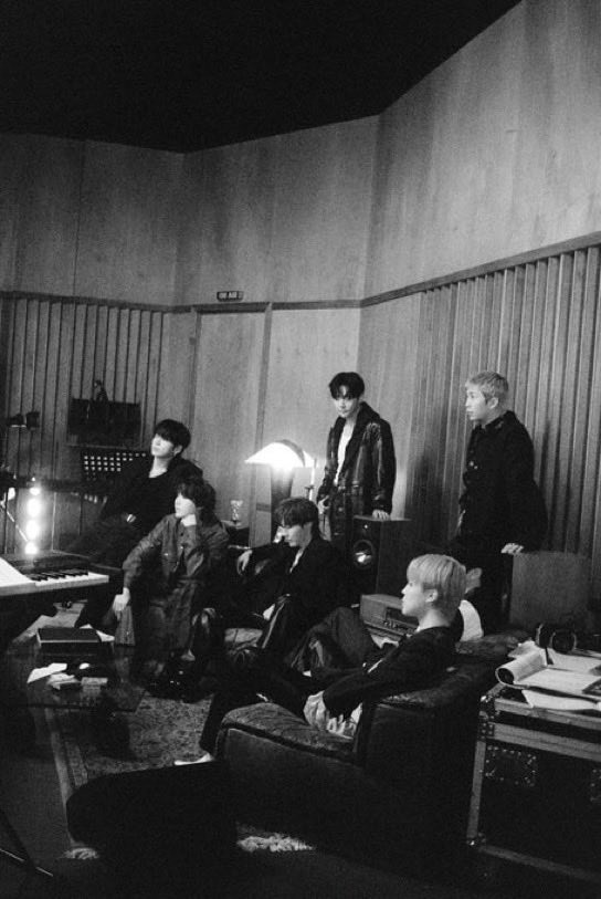 Đặc quyền của đạo diễn Bảo Nguyễn khi làm phim về BTS- Ảnh 4.