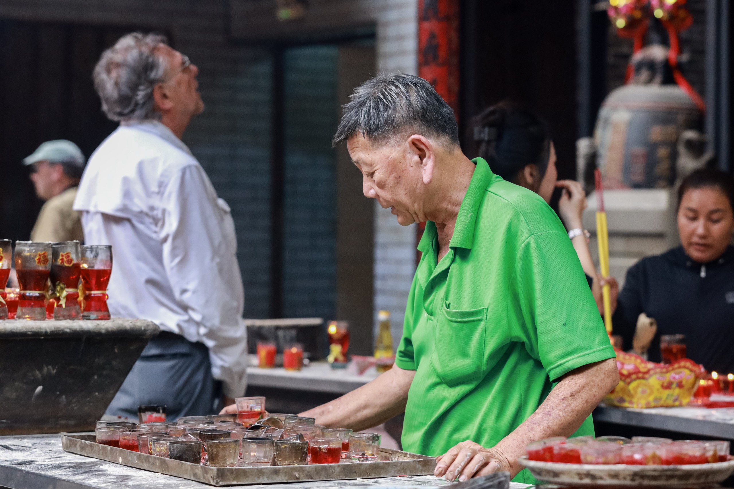 'ADN mở' TP.HCM: Ai trao 'tấm vé đổi đời' cho người nhập cư?- Ảnh 8. 'ADN mở' TP.HCM: Ai trao 'tấm vé đổi đời' cho người nhập cư?- Ảnh 8.