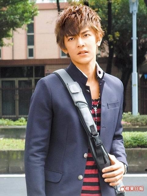 Cú sốc ngày Cá tháng 4: Nam thần “mặt rắn” showbiz bất ngờ tuyên bố giải nghệ- Ảnh 2.