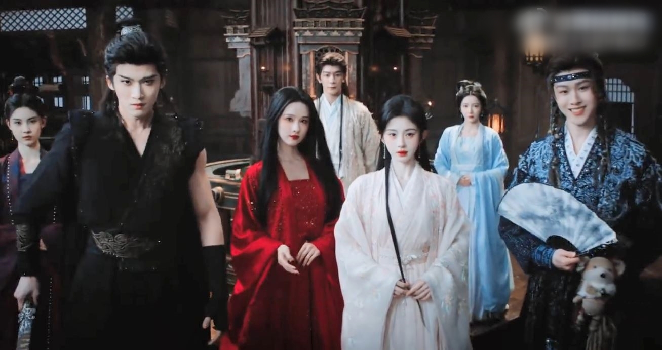 Nói về làm màu thì phim Trung Quốc này là số 1: Nữ chính chỉ giỏi khoe móng tay, mặt trắng bệch như cà 100 lớp filter- Ảnh 4.