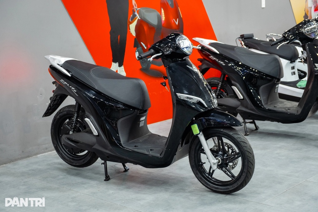 Honda ICON e: điều chỉnh giá bán lẻ giảm 6 triệu đồng, vẫn đắt hơn đối thủ - 3