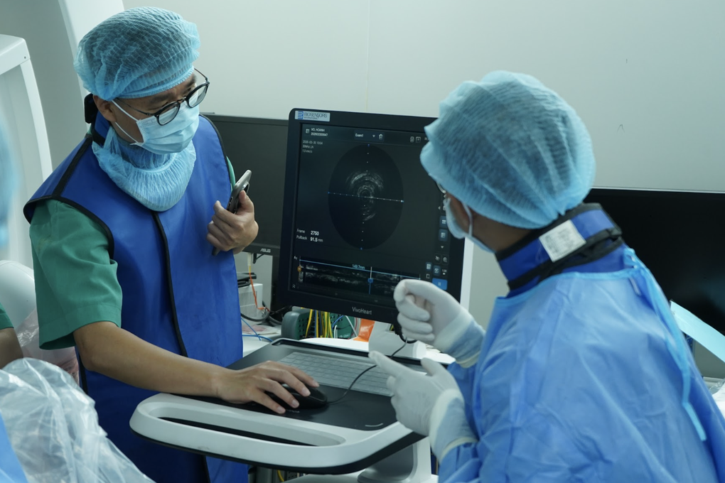 Cấp cứu người hoại tử chi nguy kịch bằng kỹ thuật “lần đầu tiên ở Việt Nam” - 2