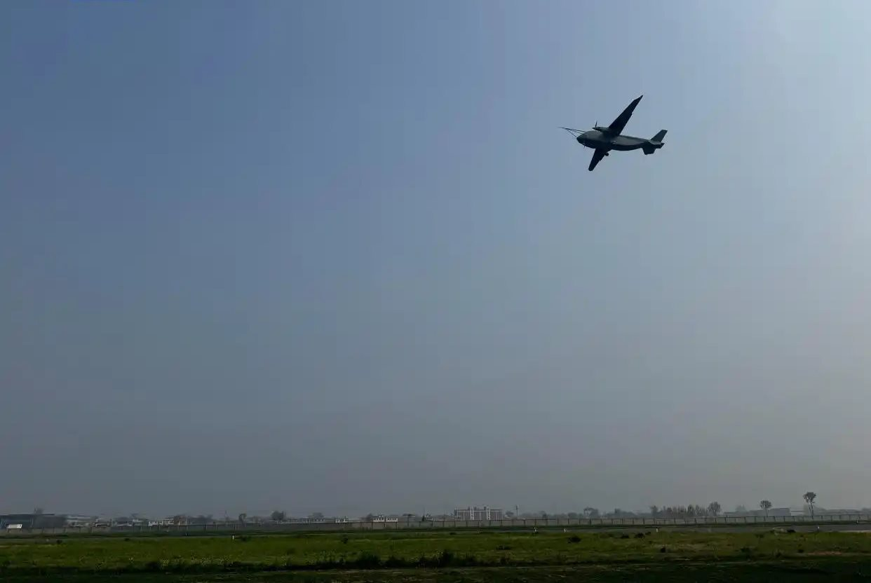 Phát hiện “đại bàng khổng lồ” không người lái lớn nhất thế giới bất ngờ cất cánh ở Trung Quốc: Chở được 3,5 tấn hàng, bay xa 3.000km- Ảnh 2.