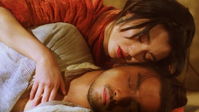 Ngày 1/4 năm nào, có loài chim không chân Trương Quốc Vinh vỗ cánh bay về tự do- Ảnh 9.