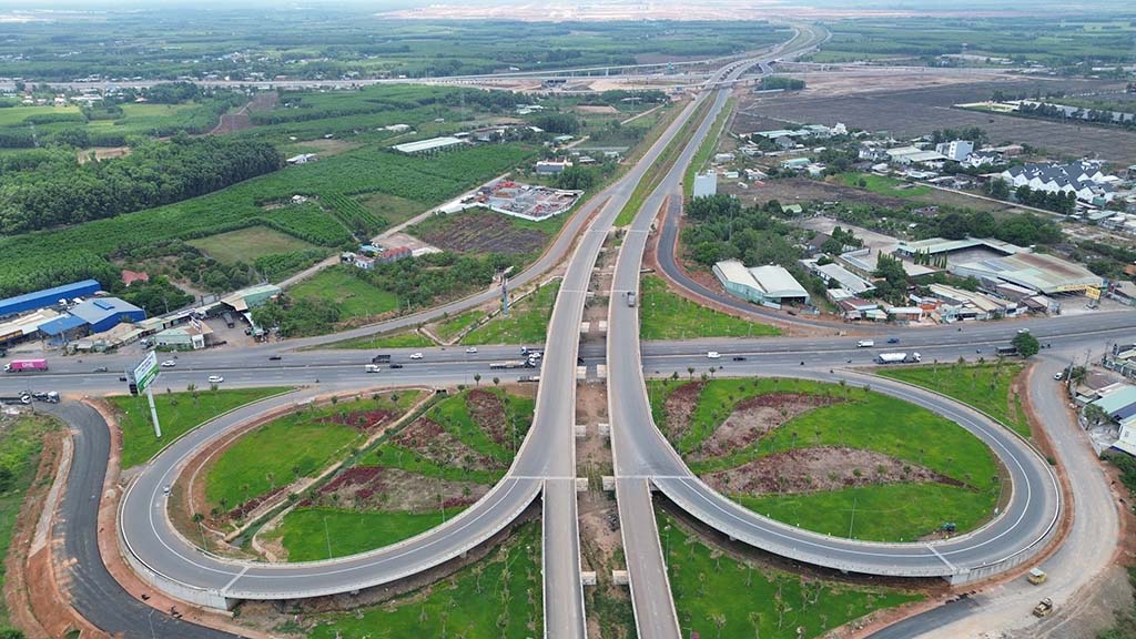 Từ thương cảng sầm uất đến bệ phóng phát triển bền vững - Ảnh 1.