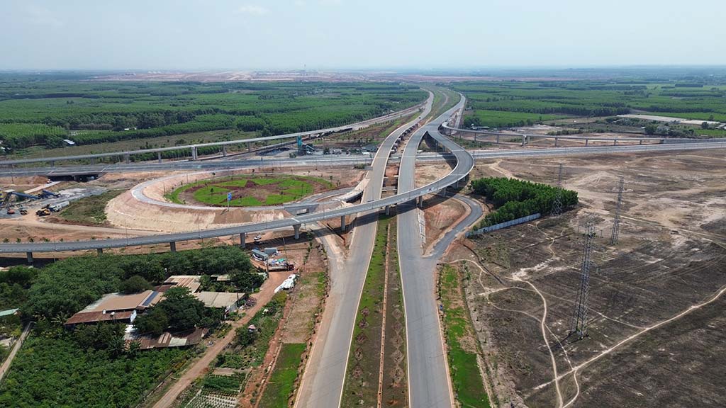 Từ thương cảng sầm uất đến bệ phóng phát triển bền vững - Ảnh 2.