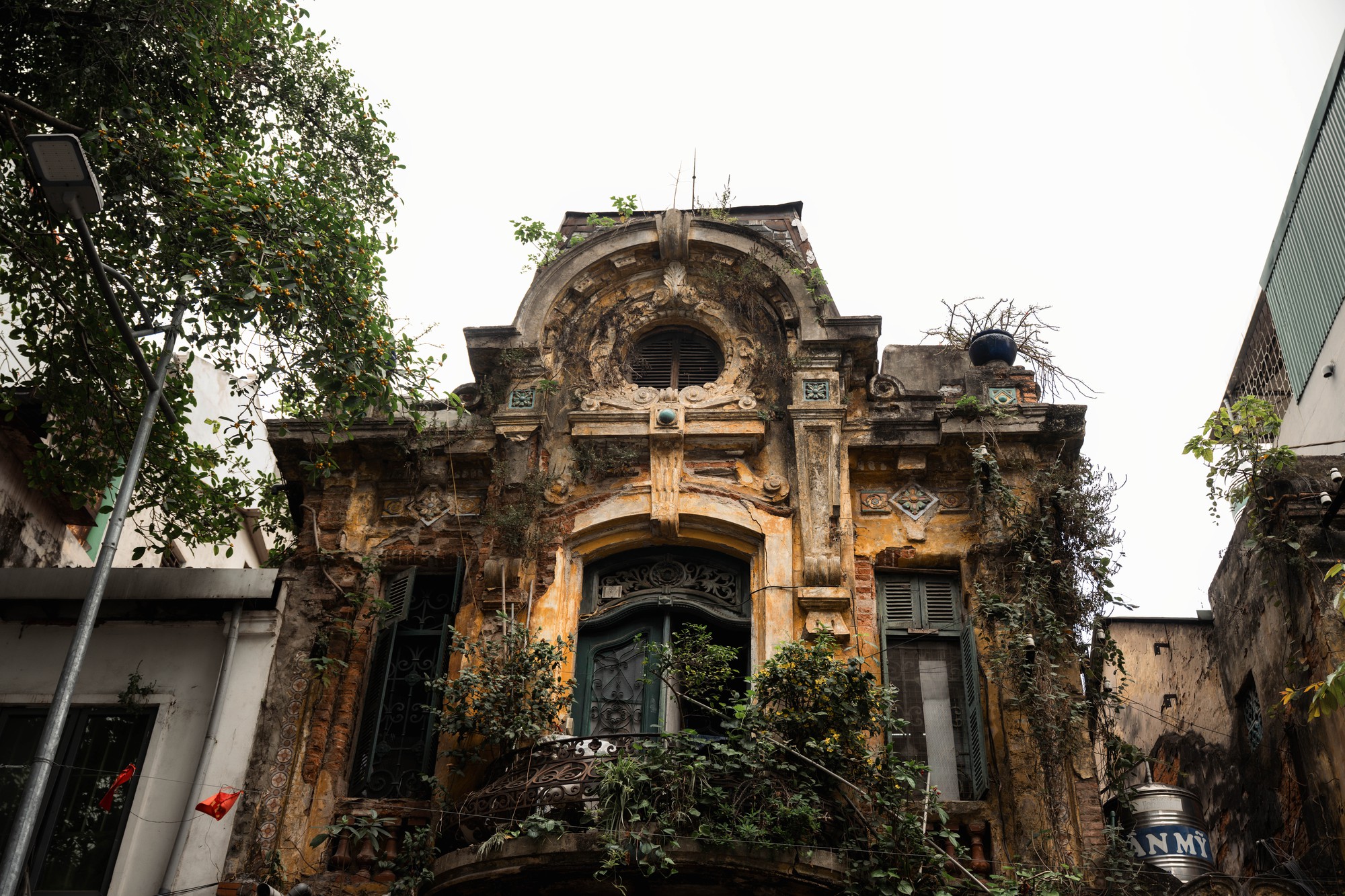 Chuyện chưa kể về căn biệt thự 57B Hàng Bồ giữa lòng Hà Nội: Cuộc sống hiện tại khiến nhiều người ngỡ ngàng- Ảnh 12.