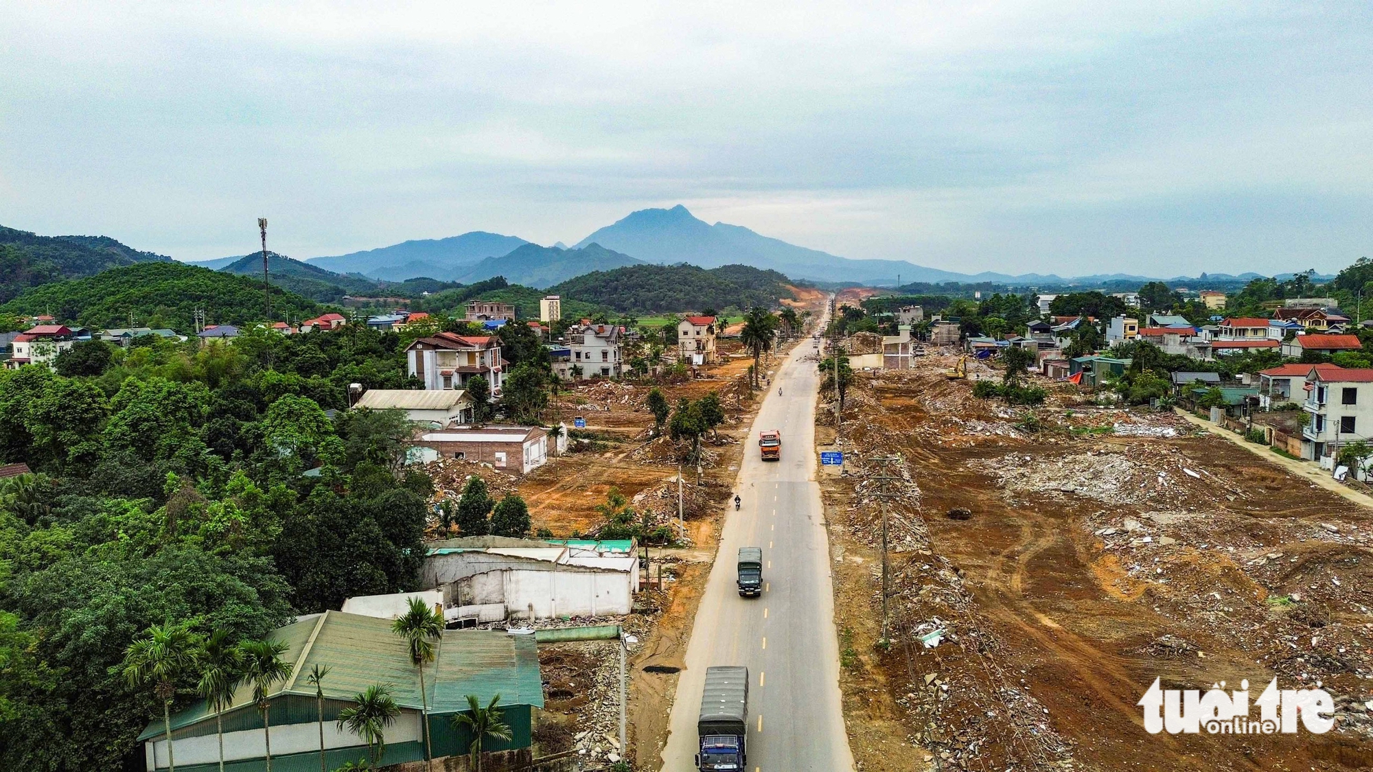 Công trường đại lộ Thăng Long rộng tới 180m và tuyến metro trị giá hơn 65.000 tỉ phía tây Hà Nội 7 đại lộ Thăng Long - Ảnh 7.
