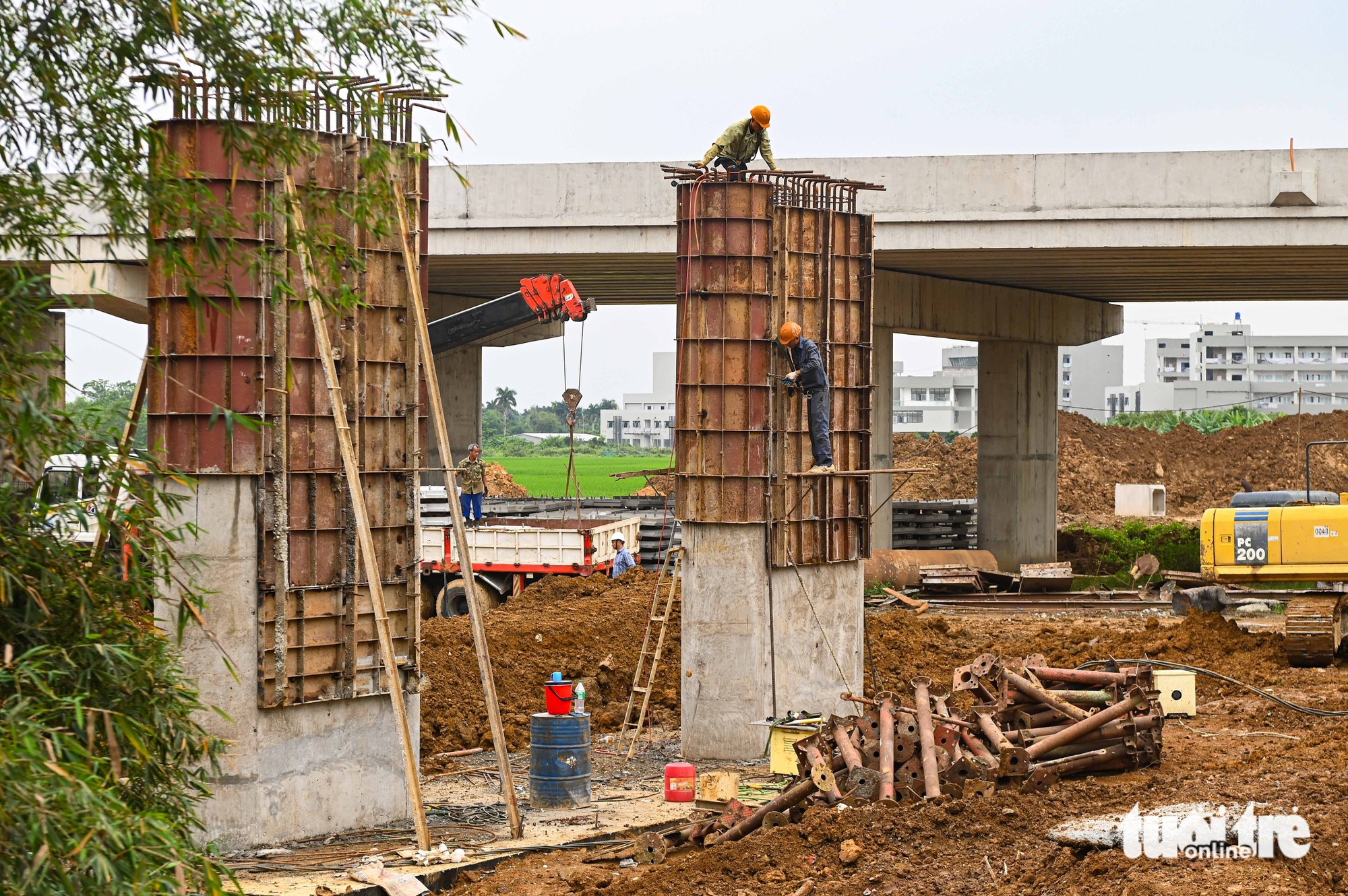 Công trường đại lộ Thăng Long rộng tới 180m và tuyến metro trị giá hơn 65.000 tỉ phía tây Hà Nội 11 đại lộ Thăng Long - Ảnh 11.