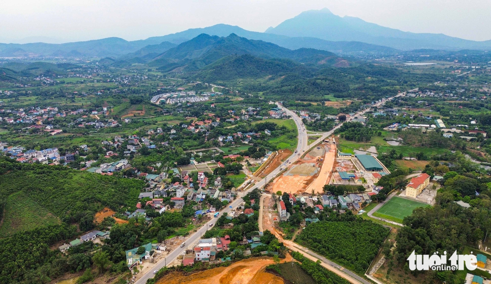 Công trường đại lộ Thăng Long rộng tới 180m và tuyến metro trị giá hơn 65.000 tỉ phía tây Hà Nội 14 đại lộ Thăng Long - Ảnh 14.