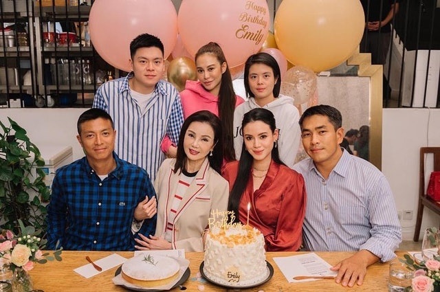 Mỹ nhân showbiz yêu thiếu gia tập đoàn khách sạn: Phải làm dâu thử, sống chung với 