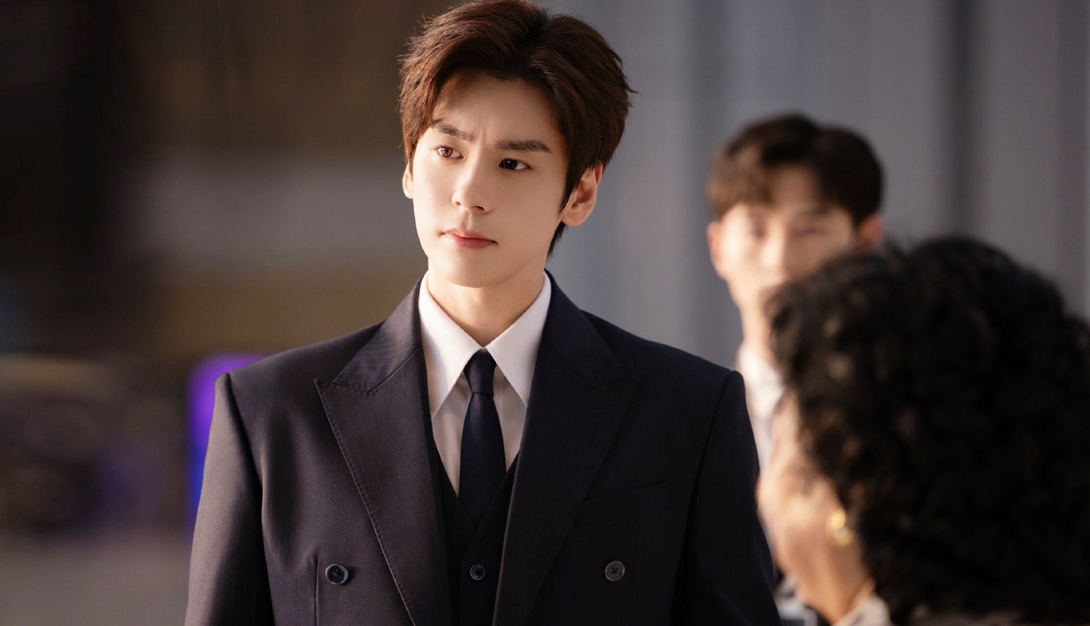 Trung Quốc mới có 1 phim ngôn tình gây nghiện cực mạnh: Nam chính trời sinh làm tổng tài, đẹp đôi với cả thế giới- Ảnh 14. Trung Quốc mới có 1 phim ngôn tình gây nghiện cực mạnh: Nam chính trời sinh làm tổng tài, đẹp đôi với cả thế giới- Ảnh 14.