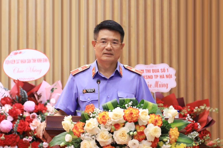 Công bố bổ nhiệm nhiều viện trưởng, vụ trưởng Viện KSND tối cao - Ảnh 3.